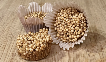 Puffed Quinoa Peanut Butter Crunch Cups